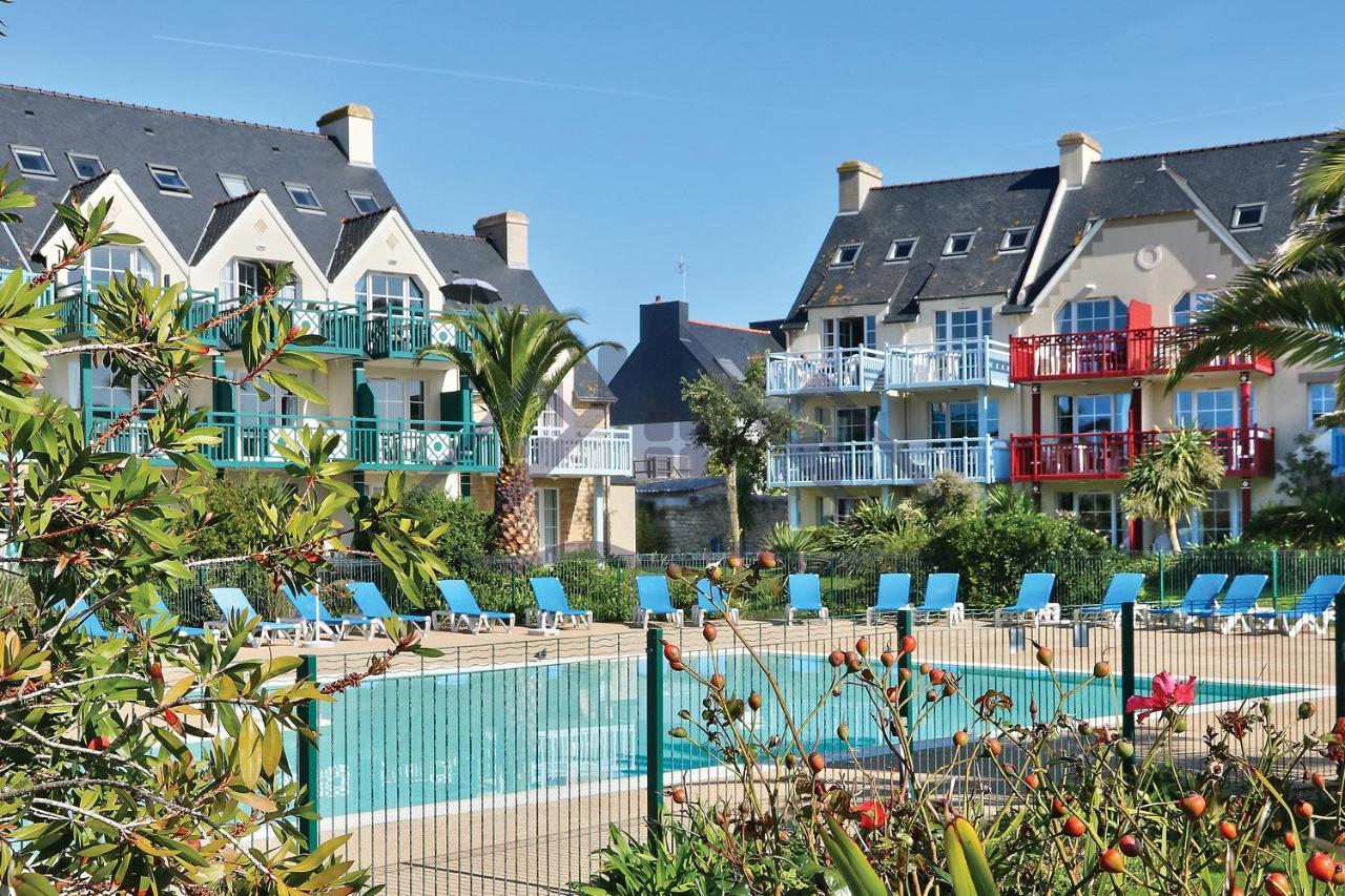 Au Guilvinec Seaside Retreat: Oceanview Comfort with Pool and Garden Exterior photo